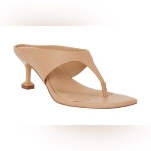 KATY PERRY
Oceanside Sandal In Caramel